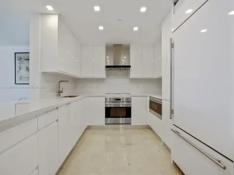 19223 Fisher Island Drive Miami Beach FL 33109