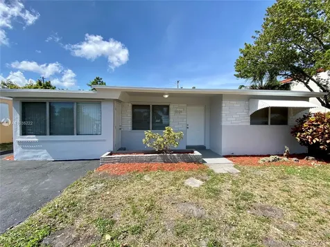 6021 Dewey Street Hollywood FL 33023