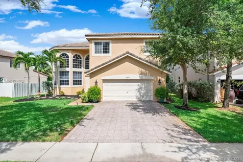 2042 SW 176th Avenue Miramar FL 33029