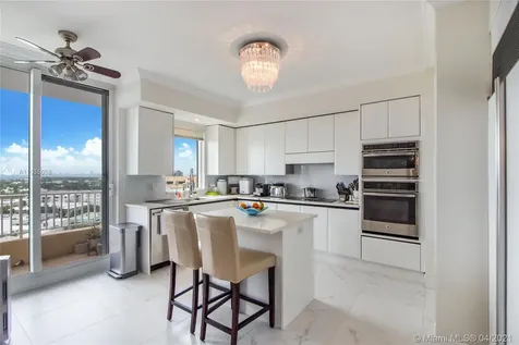 781 Crandon Boulevard Key Biscayne FL 33149