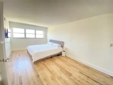 1881 Washington Avenue Miami Beach FL 33139