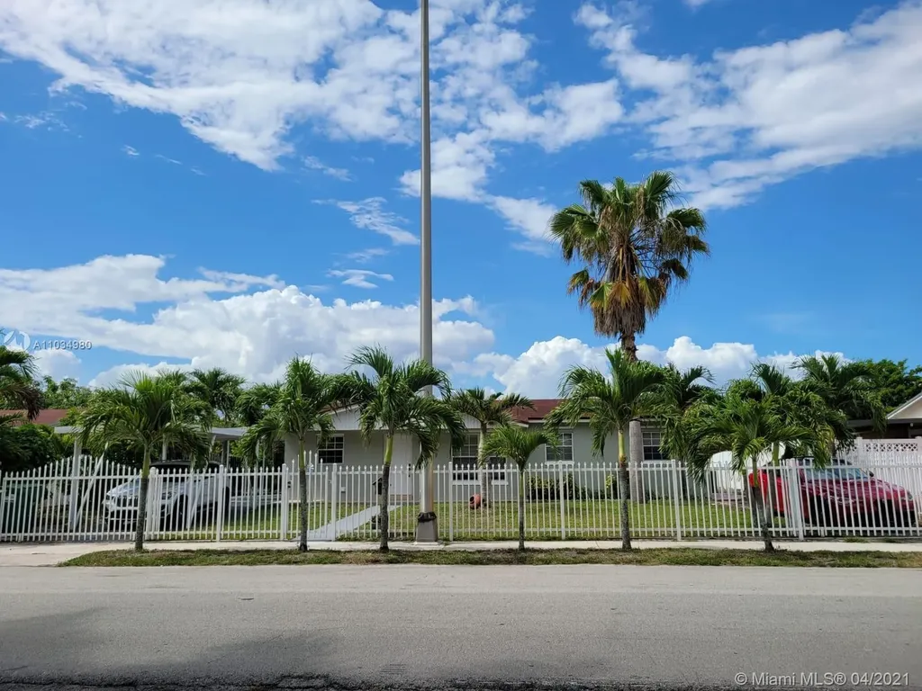 4481 NW 199th Street Miami Gardens FL 33055