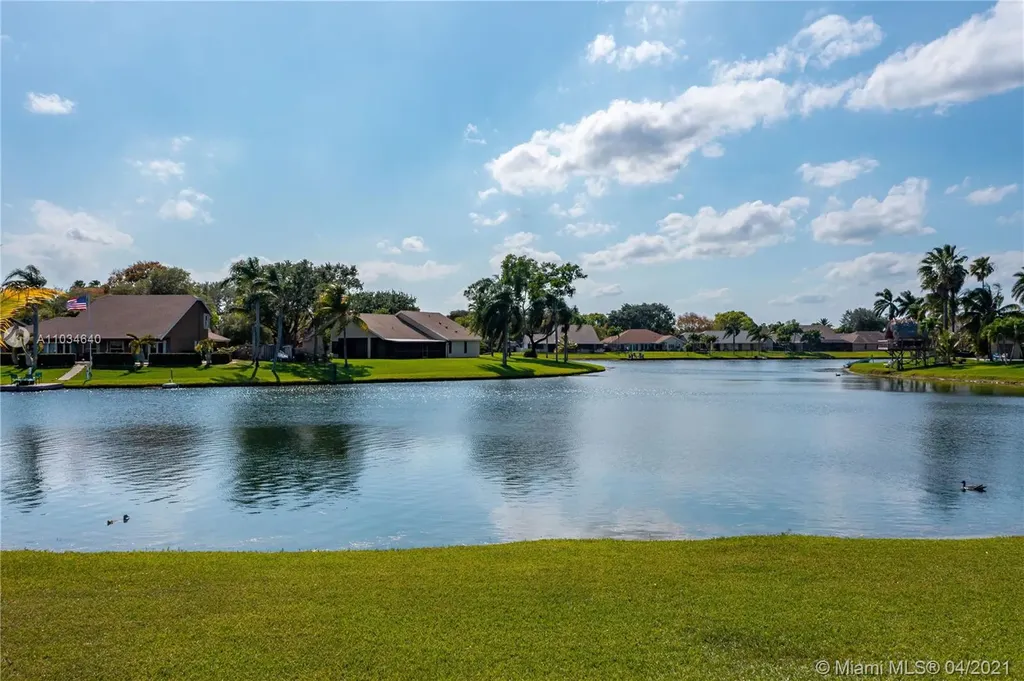 5781 SW 88th Terrace Cooper City FL 33328