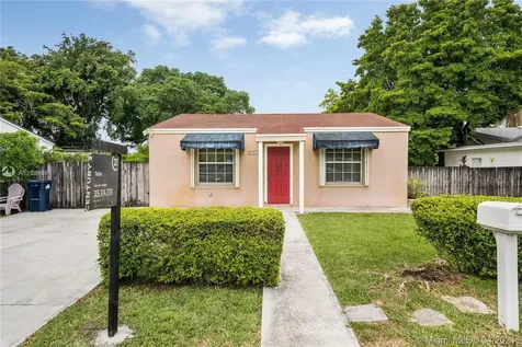 6631 SW 42nd Street Miami FL 33155