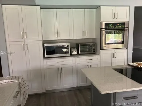 906 NW 110th Avenue Coral Springs FL 33071