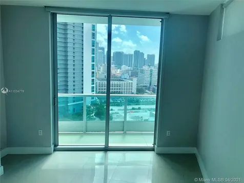 900 Biscayne Boulevard Miami FL 33132