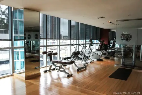 900 Biscayne Boulevard Miami FL 33132