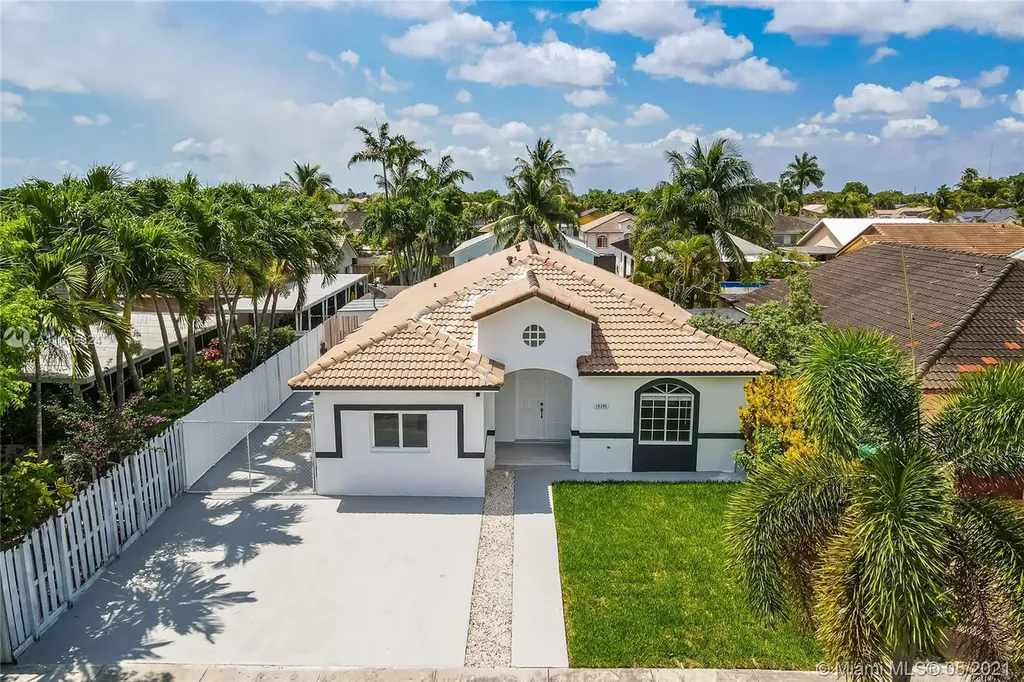 14346 SW 170th Terrace Miami FL 33177