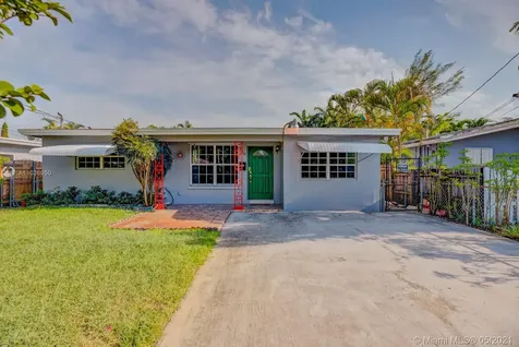 770 NE 37th Street Oakland Park FL 33334