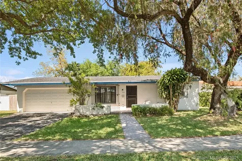 2660 SW 119th Court Miami FL 33175
