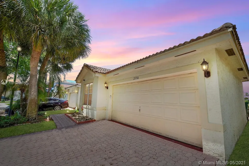2390 SW 164th Avenue Miramar FL 33027