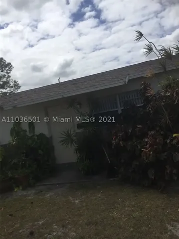 2443 Seneca Avenue Fort Pierce FL 34946