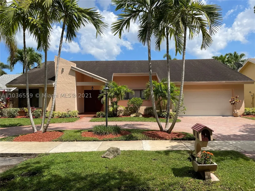 9211 SW 101st Avenue Miami FL 33176