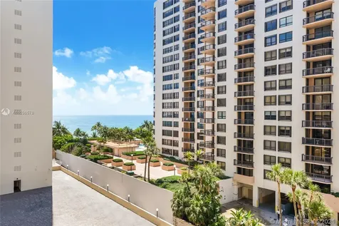 10185 Collins Avenue Bal Harbour FL 33154