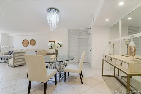 10185 Collins Avenue Bal Harbour FL 33154