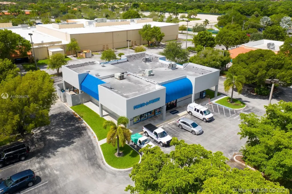 8880 NW 44th Street Sunrise FL 33351