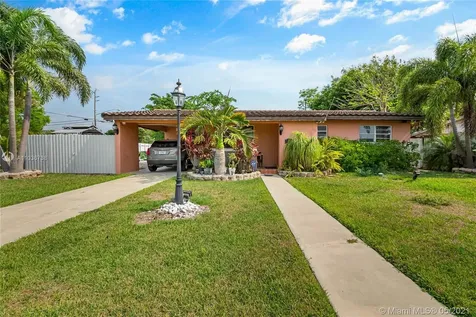 1611 NE 9th Street Homestead FL 33033