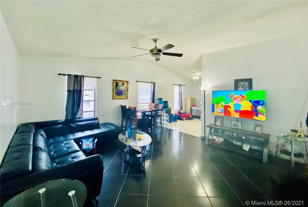 504 Glenn Parkway Hollywood FL 33021