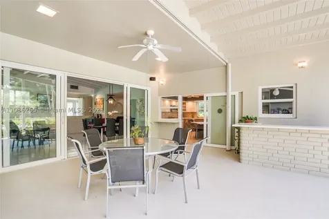 18655 NE 21st Avenue North Miami Beach FL 33179