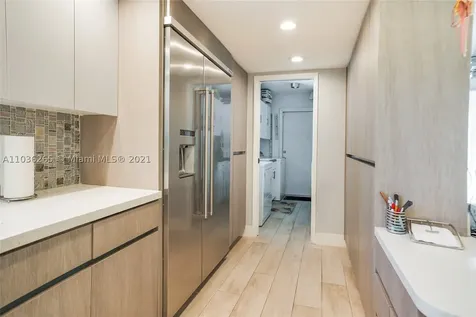18655 NE 21st Avenue North Miami Beach FL 33179