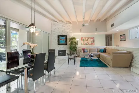 18655 NE 21st Avenue North Miami Beach FL 33179