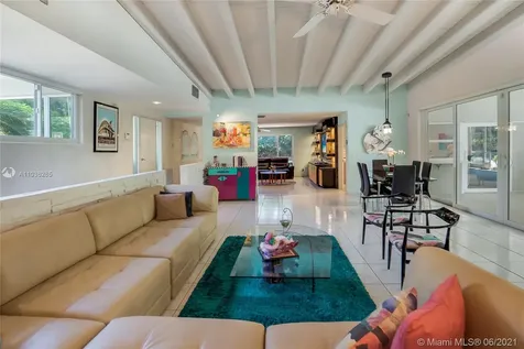 18655 NE 21st Avenue North Miami Beach FL 33179