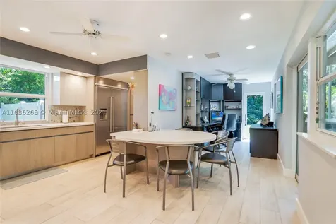 18655 NE 21st Avenue North Miami Beach FL 33179