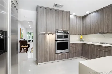 11700 SW 60th Avenue Pinecrest FL 33156