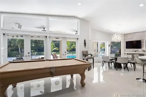 11700 SW 60th Avenue Pinecrest FL 33156