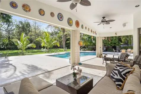 11700 SW 60th Avenue Pinecrest FL 33156