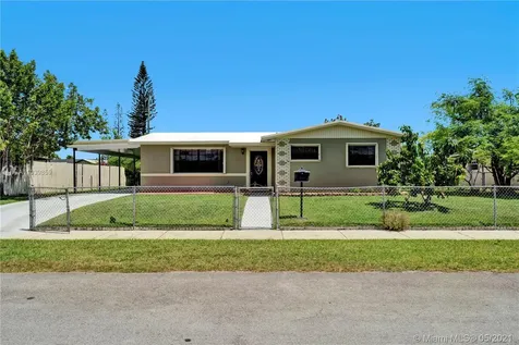 11831 SW 207th Street Miami FL 33177