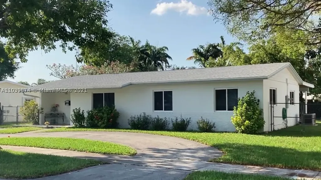 9021 SW 187th Terrace Cutler Bay FL 33157