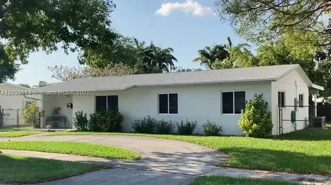 9021 SW 187th Terrace Cutler Bay FL 33157