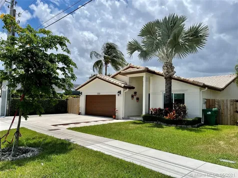 1080 SW 142nd Avenue Miami FL 33184