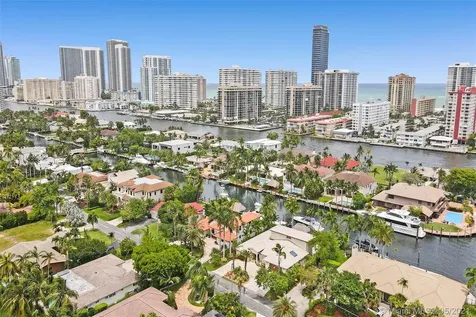 649 Hibiscus Drive Hallandale Beach FL 33009