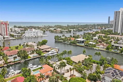 649 Hibiscus Drive Hallandale Beach FL 33009