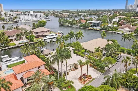 649 Hibiscus Drive Hallandale Beach FL 33009