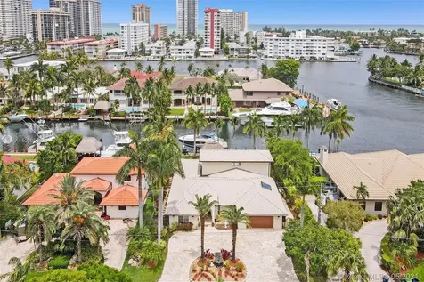 649 Hibiscus Drive Hallandale Beach FL 33009