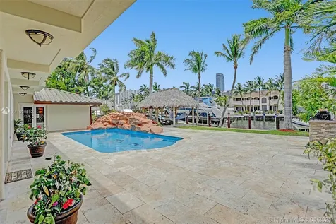 649 Hibiscus Drive Hallandale Beach FL 33009