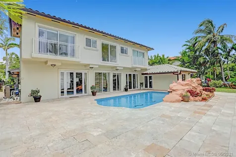 649 Hibiscus Drive Hallandale Beach FL 33009