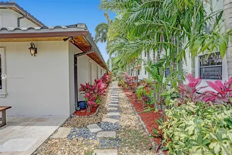 649 Hibiscus Drive Hallandale Beach FL 33009