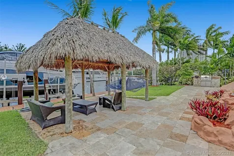 649 Hibiscus Drive Hallandale Beach FL 33009