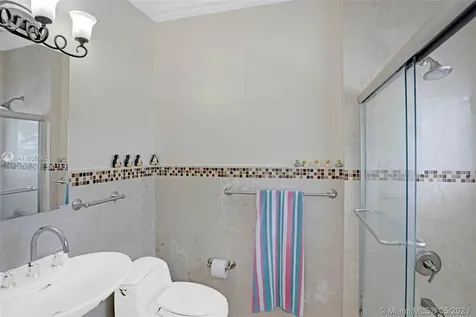 649 Hibiscus Drive Hallandale Beach FL 33009
