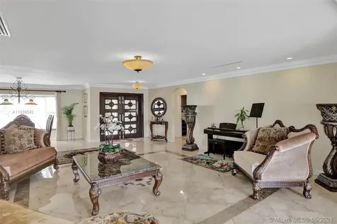 649 Hibiscus Drive Hallandale Beach FL 33009