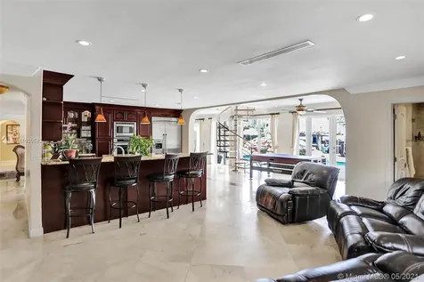 649 Hibiscus Drive Hallandale Beach FL 33009