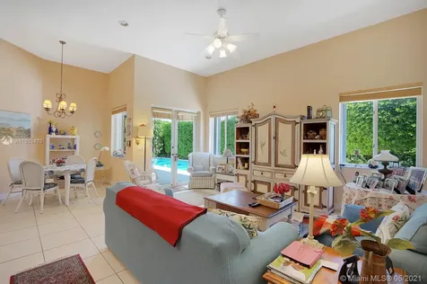 8467 SW 138th Terrace Palmetto Bay FL 33158