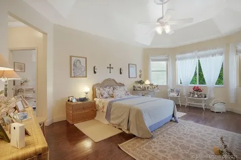 8467 SW 138th Terrace Palmetto Bay FL 33158