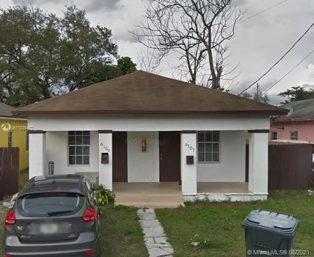 6101 SW 63rd Terrace South Miami FL 33143