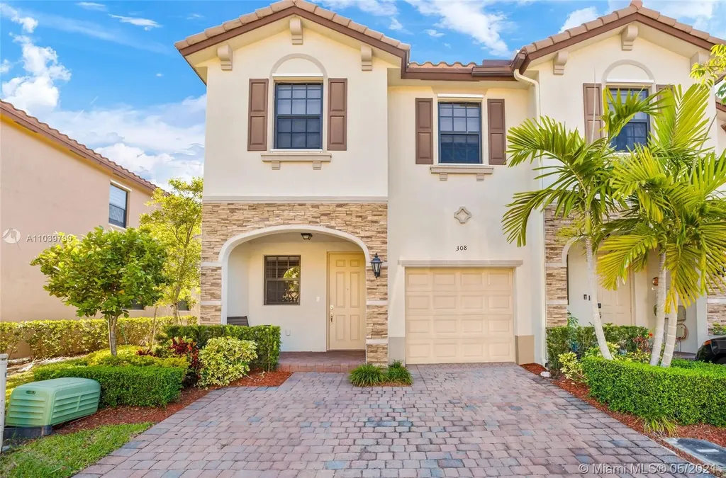 308 SE 37th Terrace Homestead FL 33033