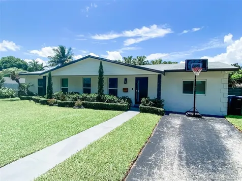 18144 SW 92nd Court Palmetto Bay FL 33157